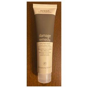 AVEDA Damage Remedy- Daily Hair Repair